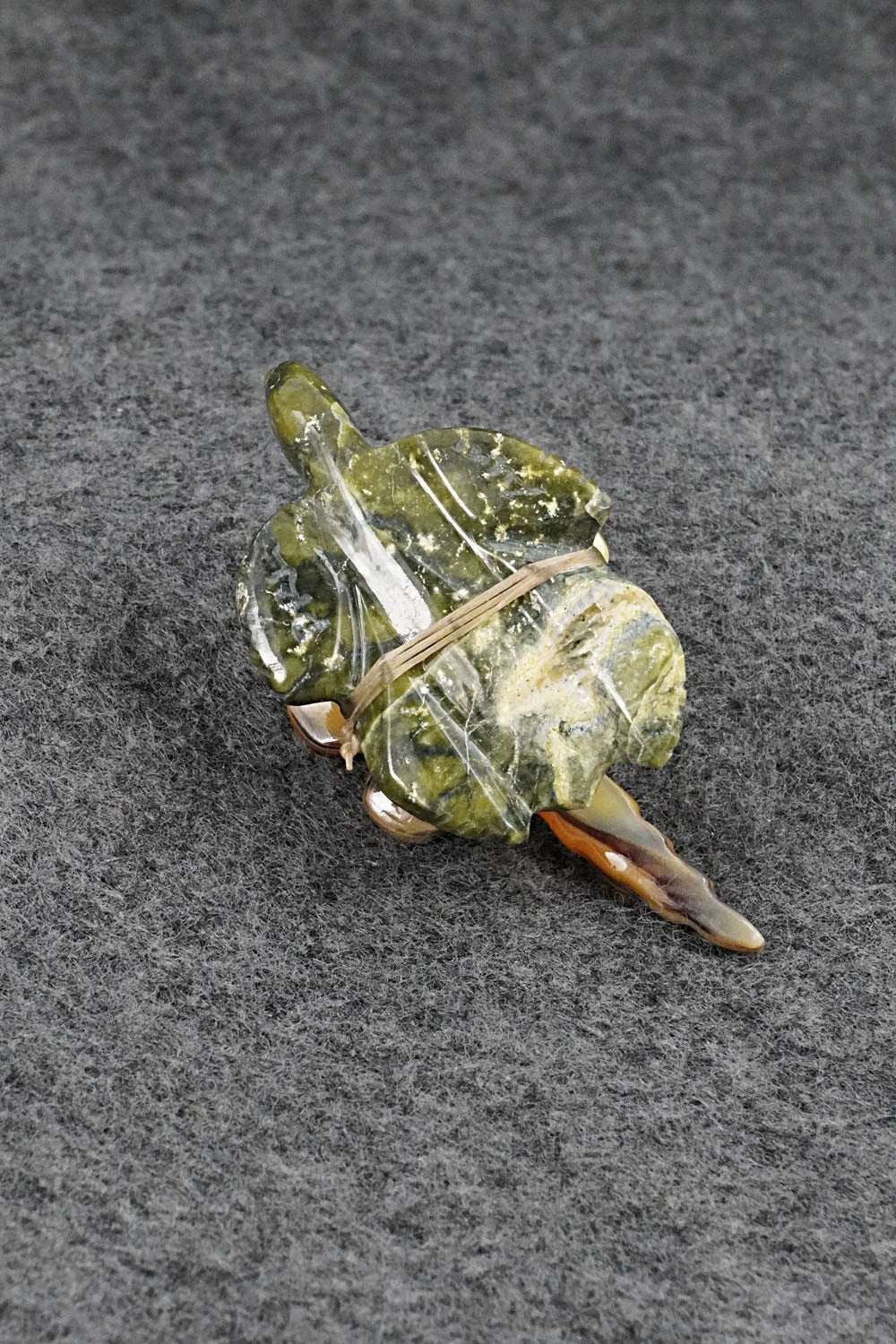 Turtle Zuni Fetish Carving - Daisy Rose Leonard