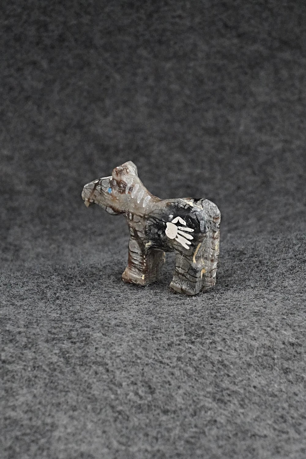 Horse Zuni Fetish Carving - Carol Martin