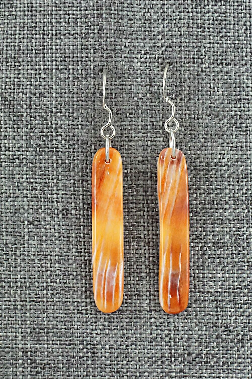 Spiny Oyster & Sterling Silver Earrings - Jesus Espino