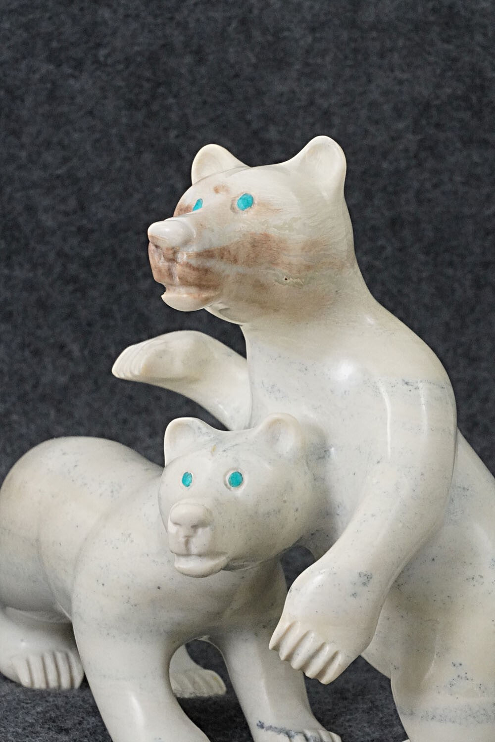Bears Zuni Fetish Carving - Albert Eustace Sr.