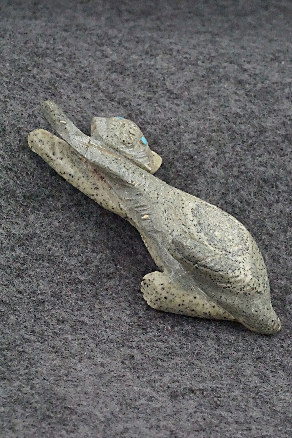 Bobcat Zuni Fetish Carving - Wilfred Cheama
