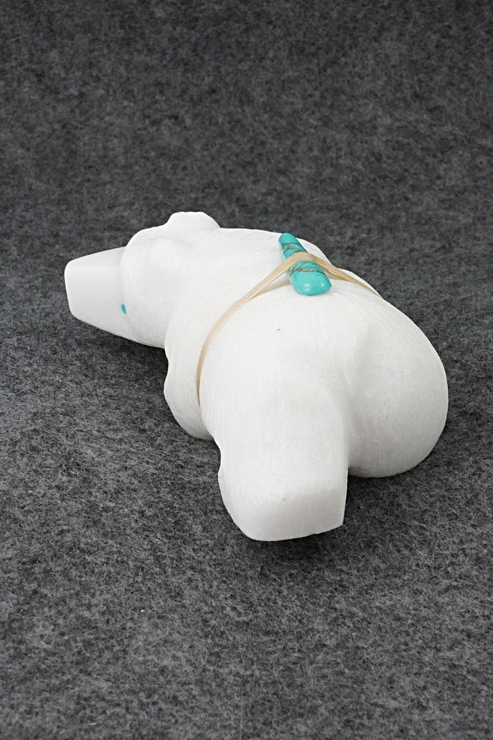 Bear Zuni Fetish Carving - Herb Halate