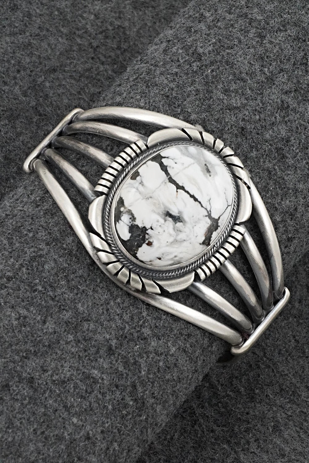 White Buffalo & Sterling Silver Bracelet - Mark Yazzie