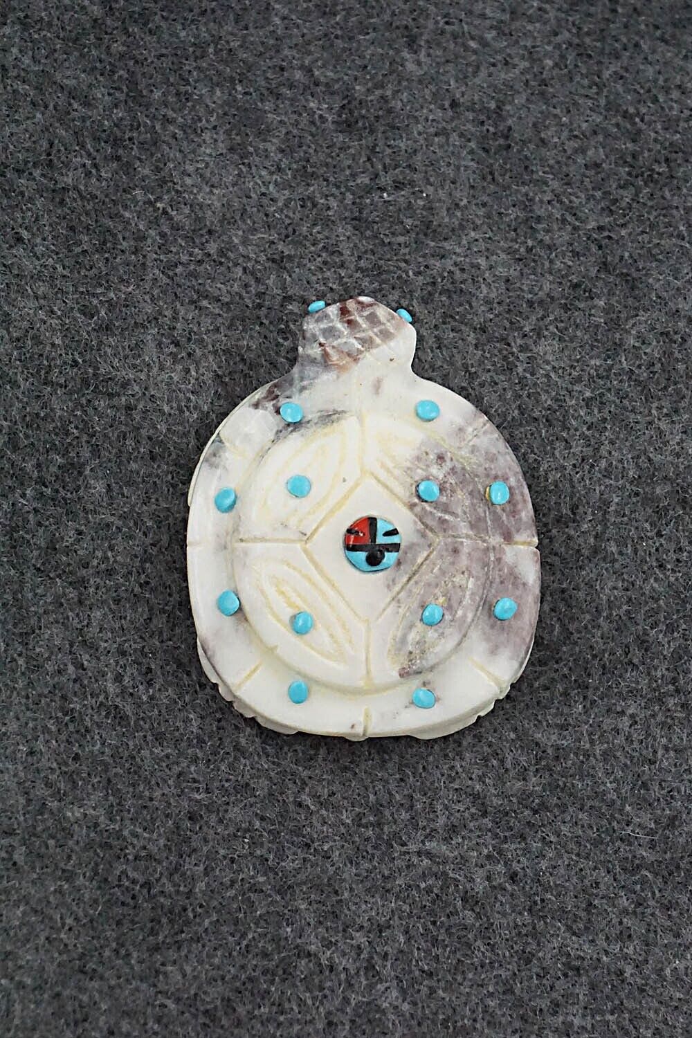 Beaver Zuni Fetish Carving - Danette Laate