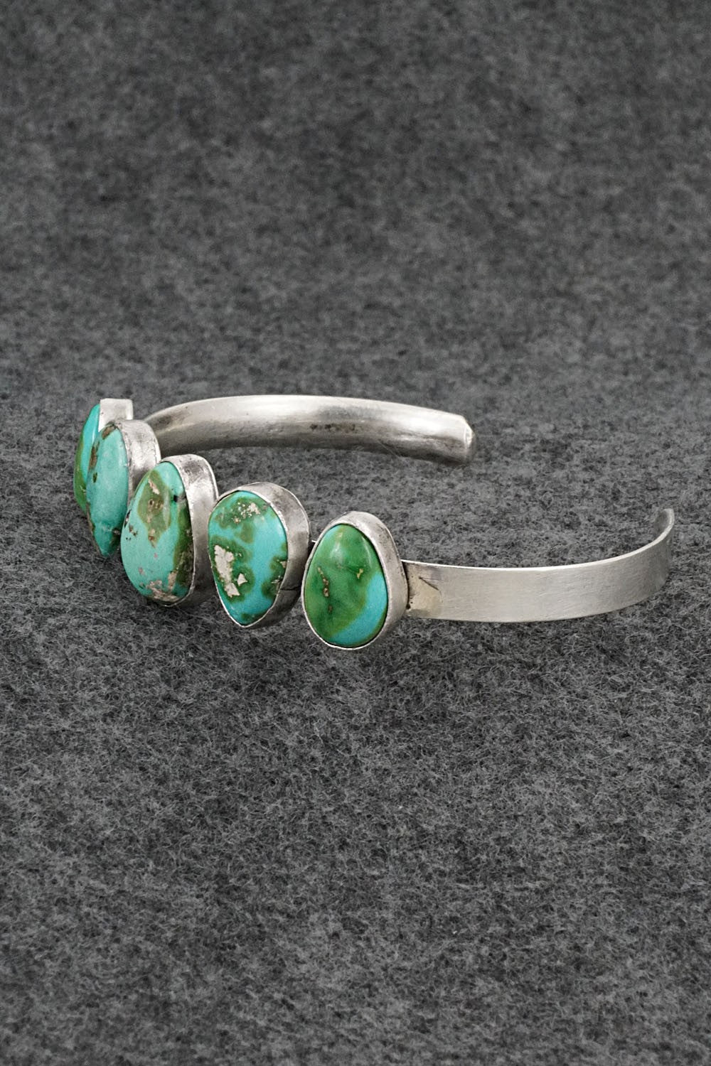 Turquoise & Sterling Silver Bracelet - Verley Betone