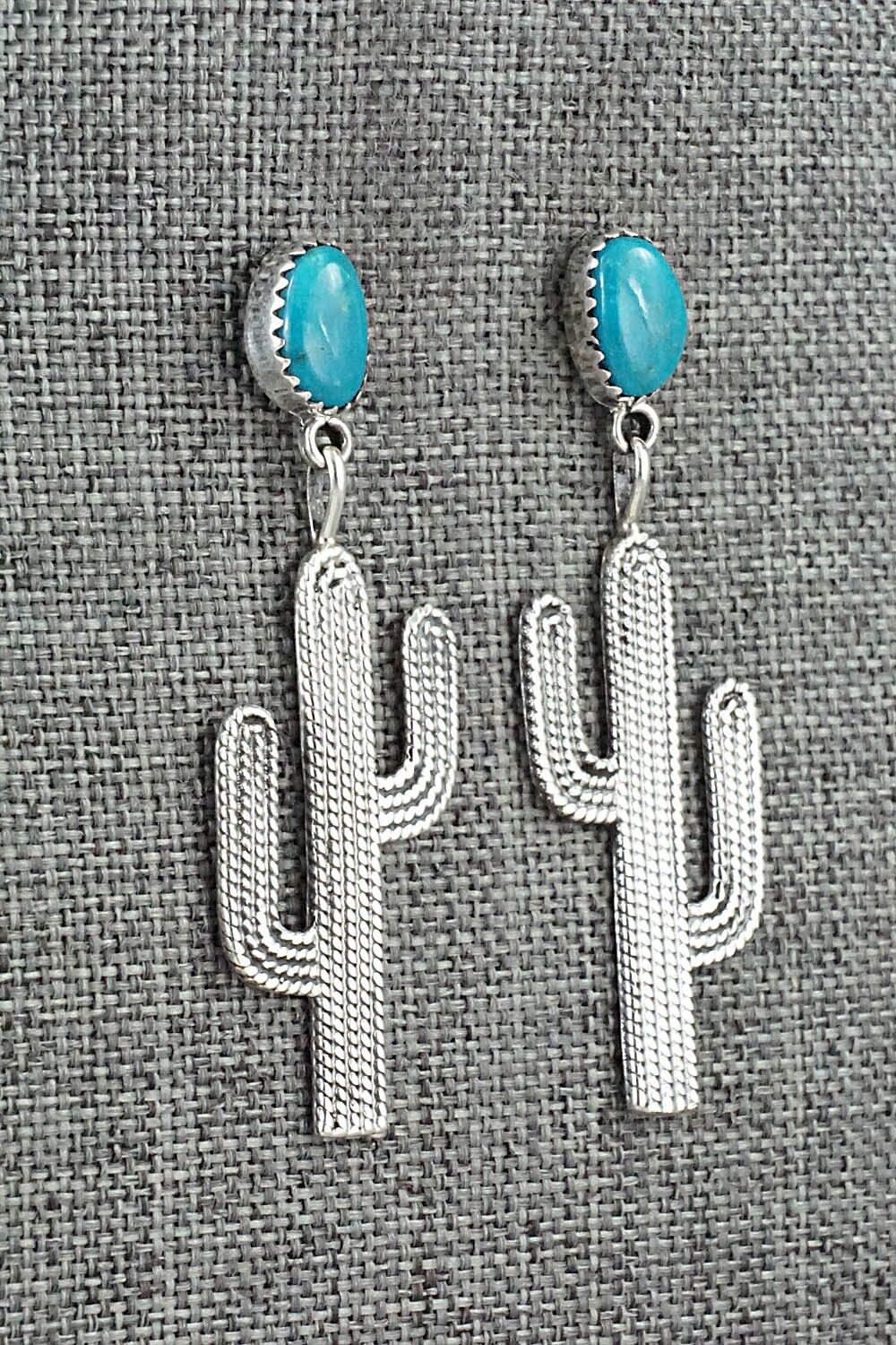 Turquoise & Sterling Silver Earrings - Verley Betone