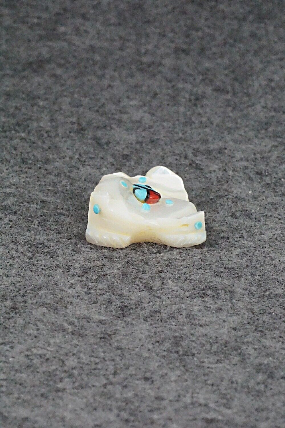 Frog Zuni Fetish Carving - Danette Laate