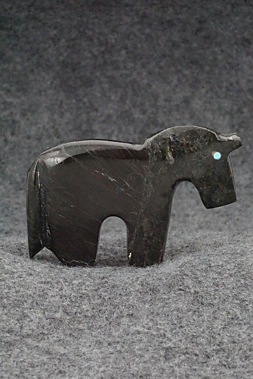 Horse Zuni Fetish Carving - Bernard Laiwakete