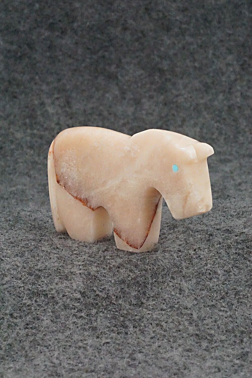 Horse Zuni Fetish Carving - Bernard Laiwakete