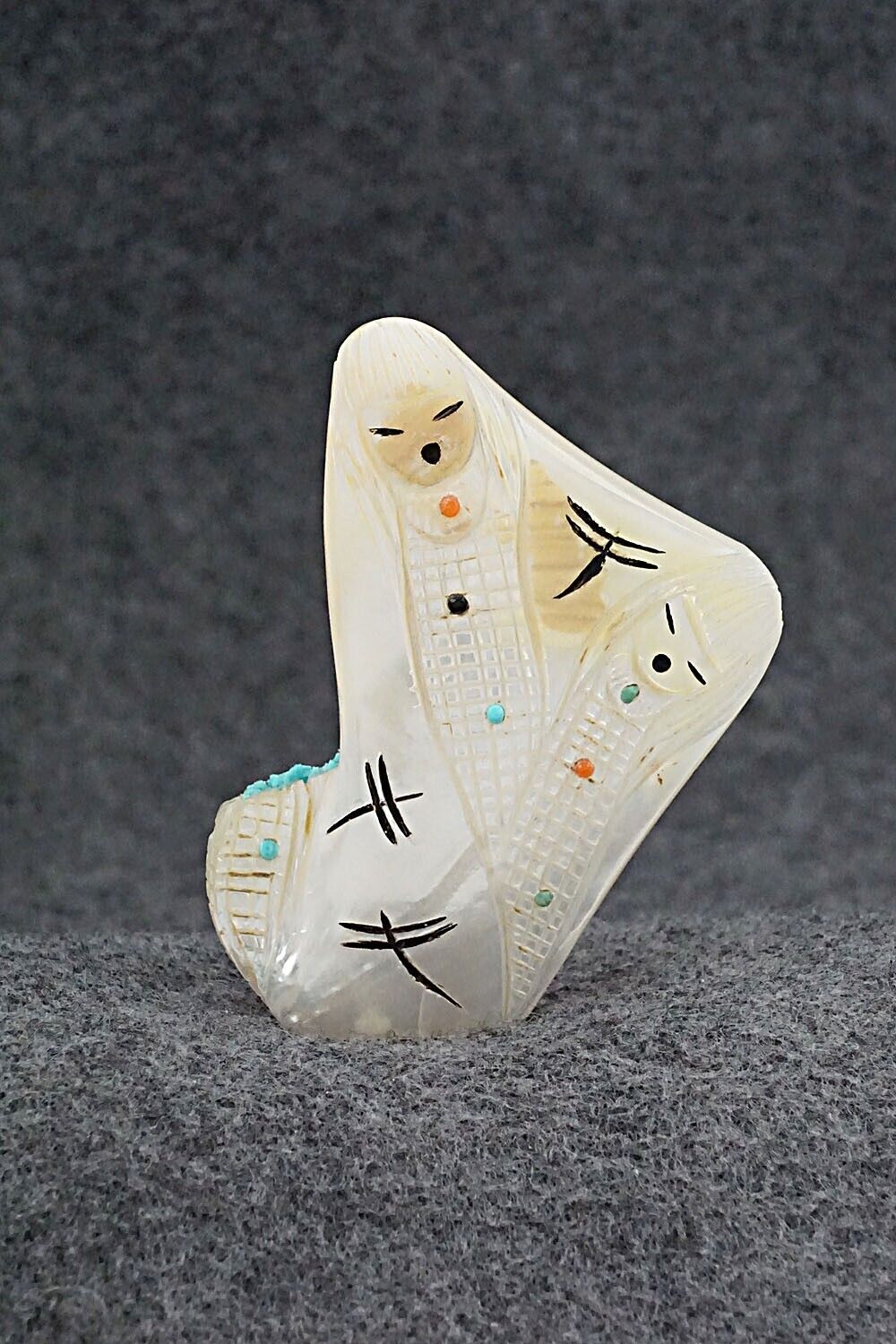 Corn Maiden Zuni Fetish Carving - Sandra Quandelacy