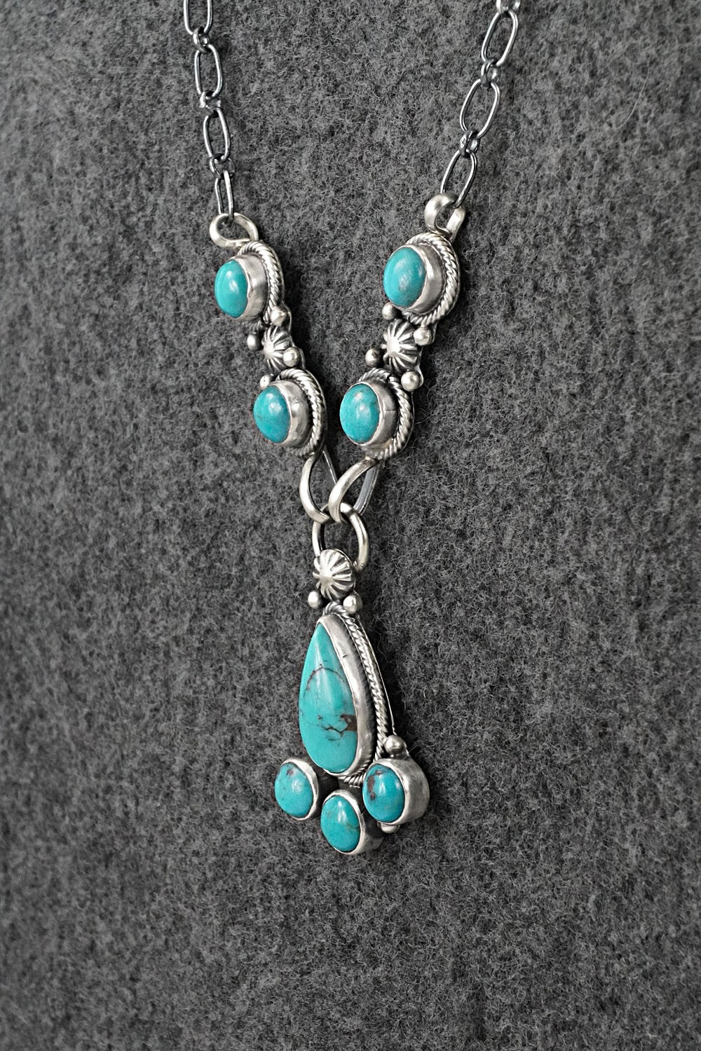 Turquoise & Sterling Silver Necklace - Verley Betone