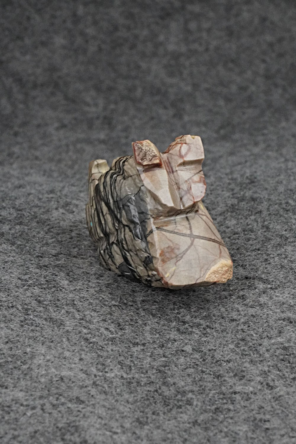 Eagle Zuni Fetish Carving - Tony Mackel