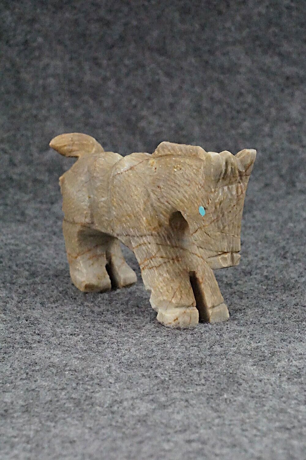 Horse Zuni Fetish Carving - Tony Mackel