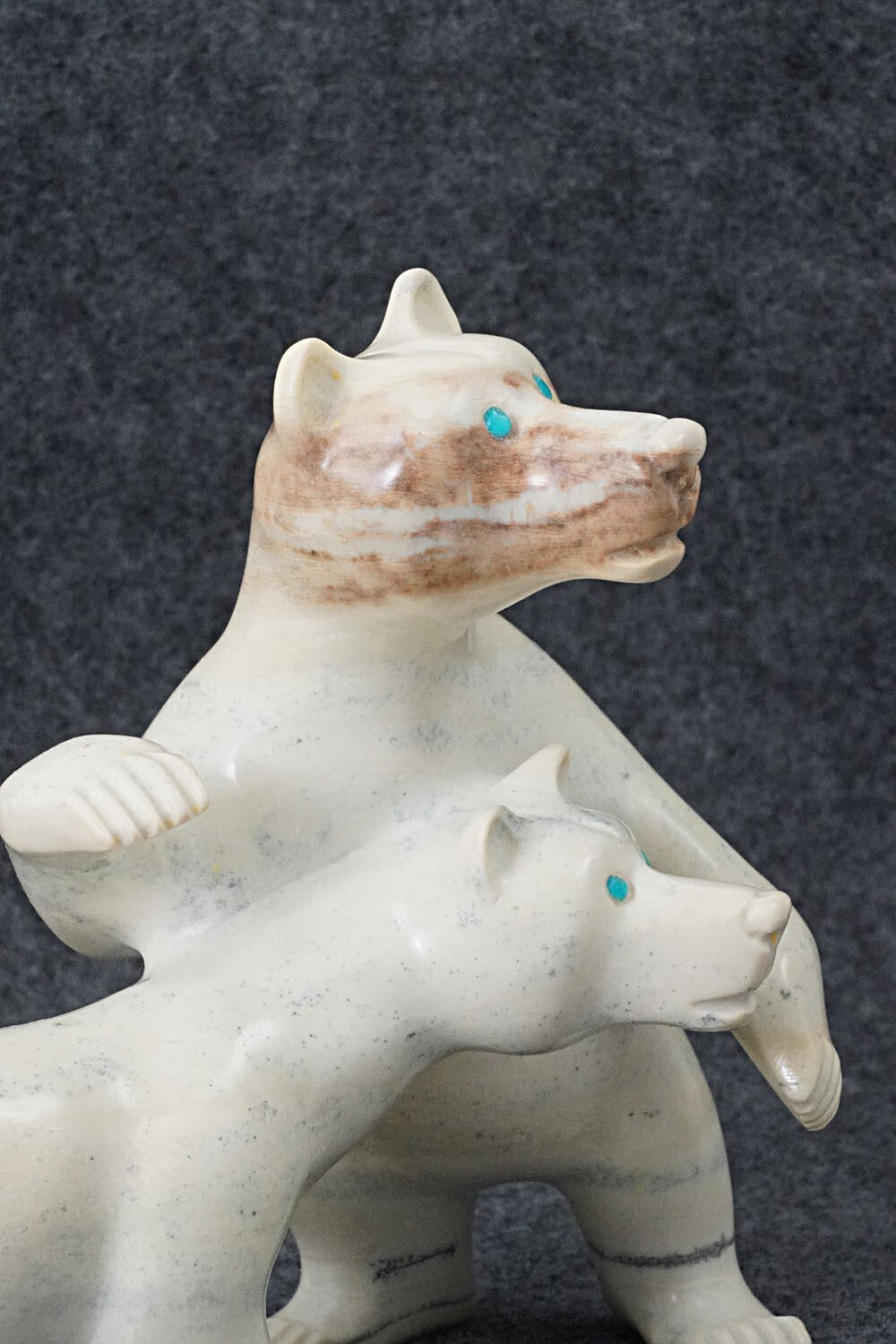 Bears Zuni Fetish Carving - Albert Eustace Sr.