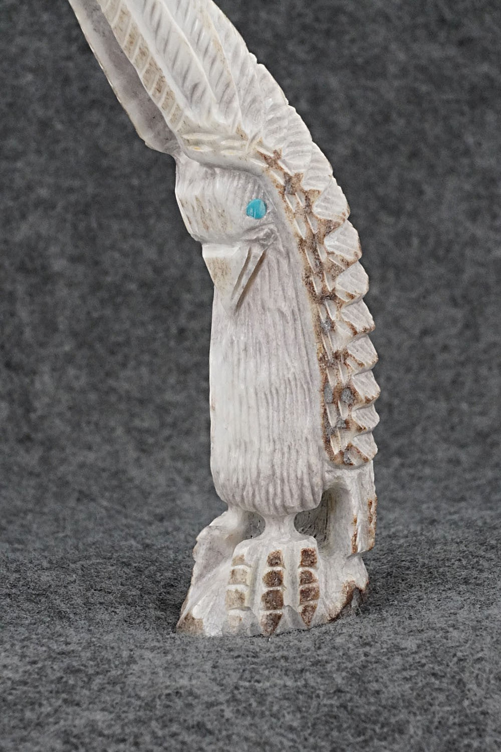Eagle Zuni Fetish Carving - Garrick Weeka