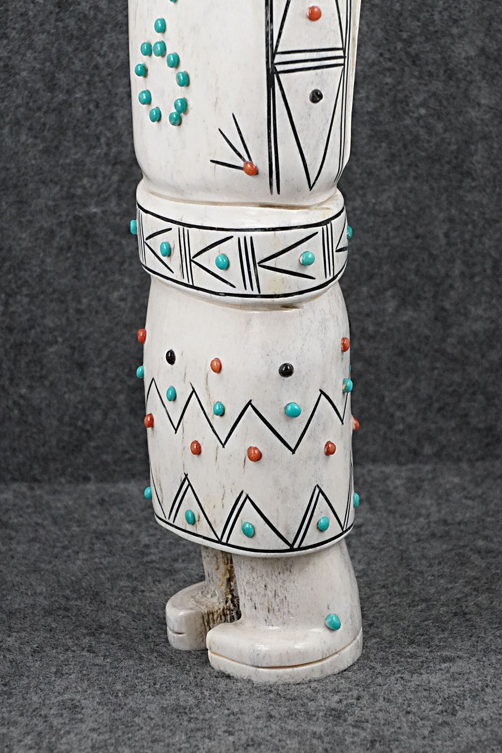 Corn Maiden Zuni Fetish Carving - Claudia Peina