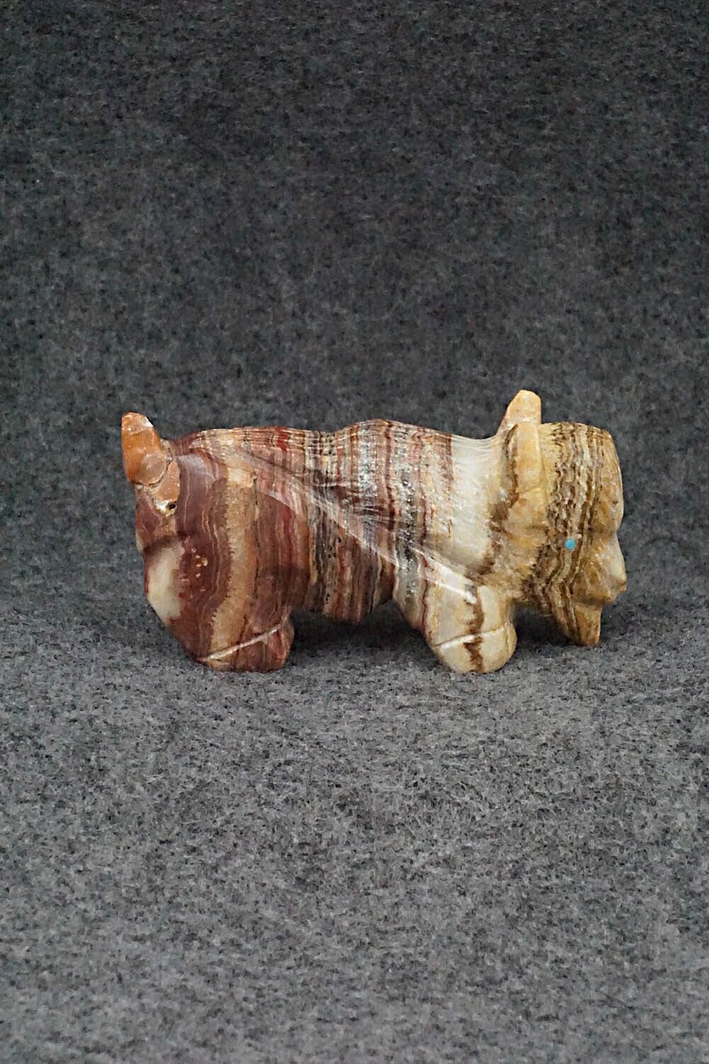 Buffalo Zuni Fetish Carving - Tony Mackel