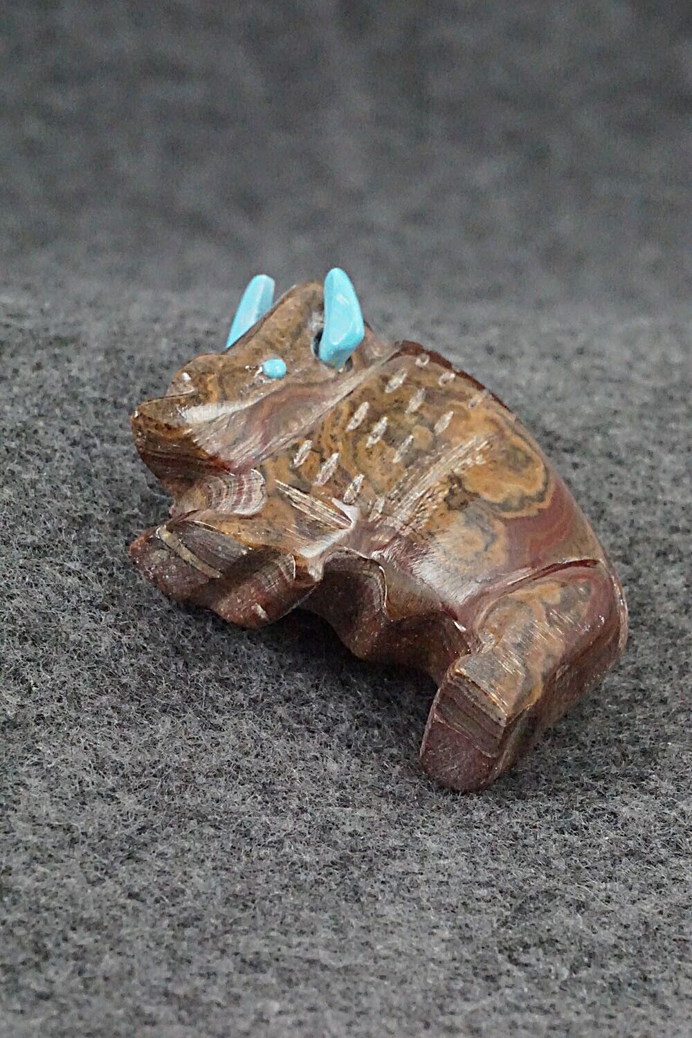 Buffalo Zuni Fetish Carving - Todd Etsate