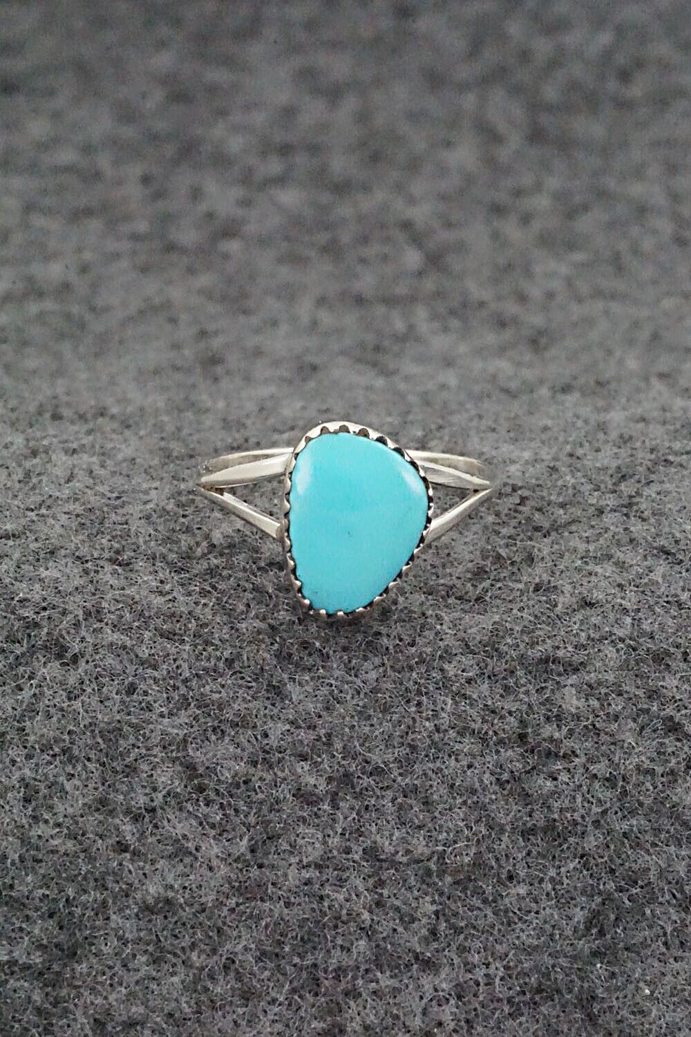 Turquoise & Sterling Silver Ring - Theresa Smith - Size 6.5