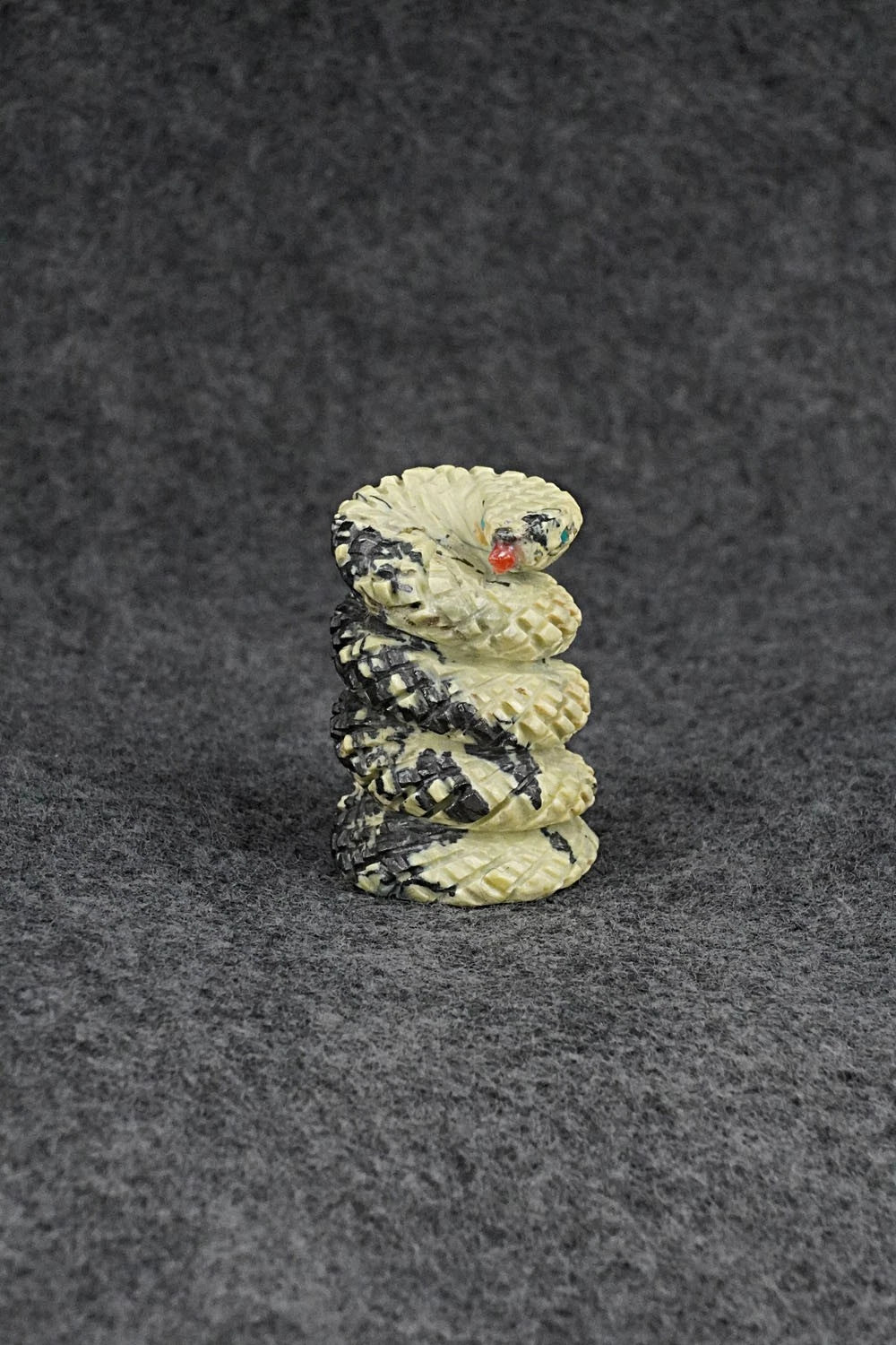 Rattlesnake Zuni Fetish Carving - Todd Etsate