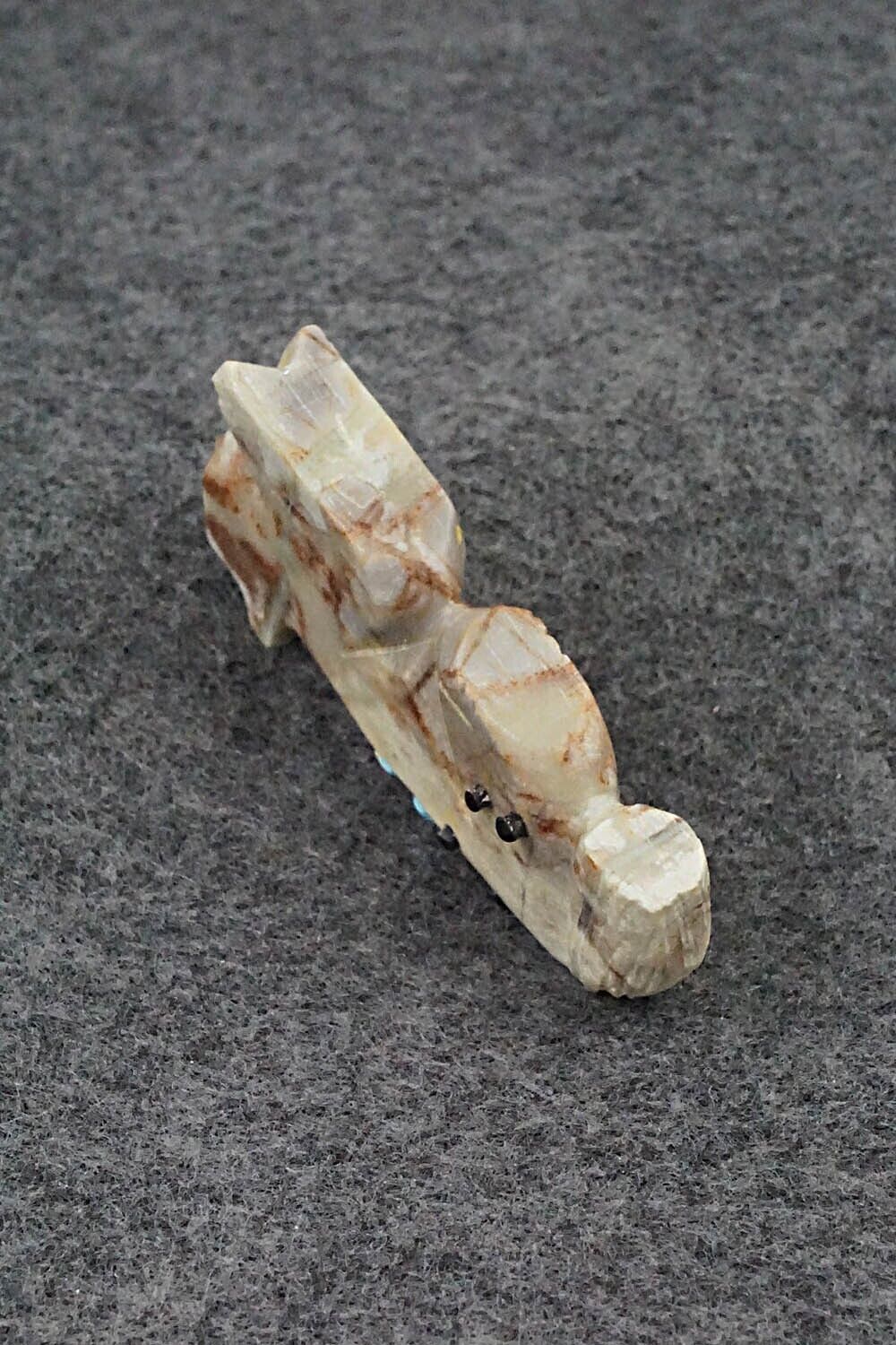 Wolf Zuni Fetish Carving - Danette Laate