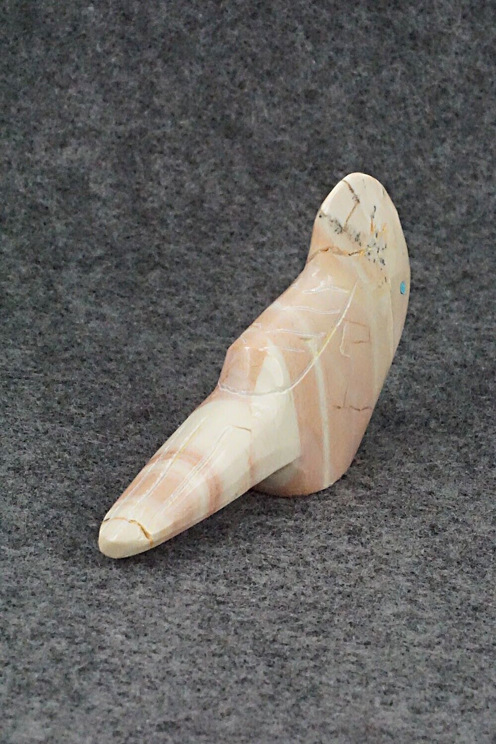 Bird Zuni Fetish Carving - Daphne Quam