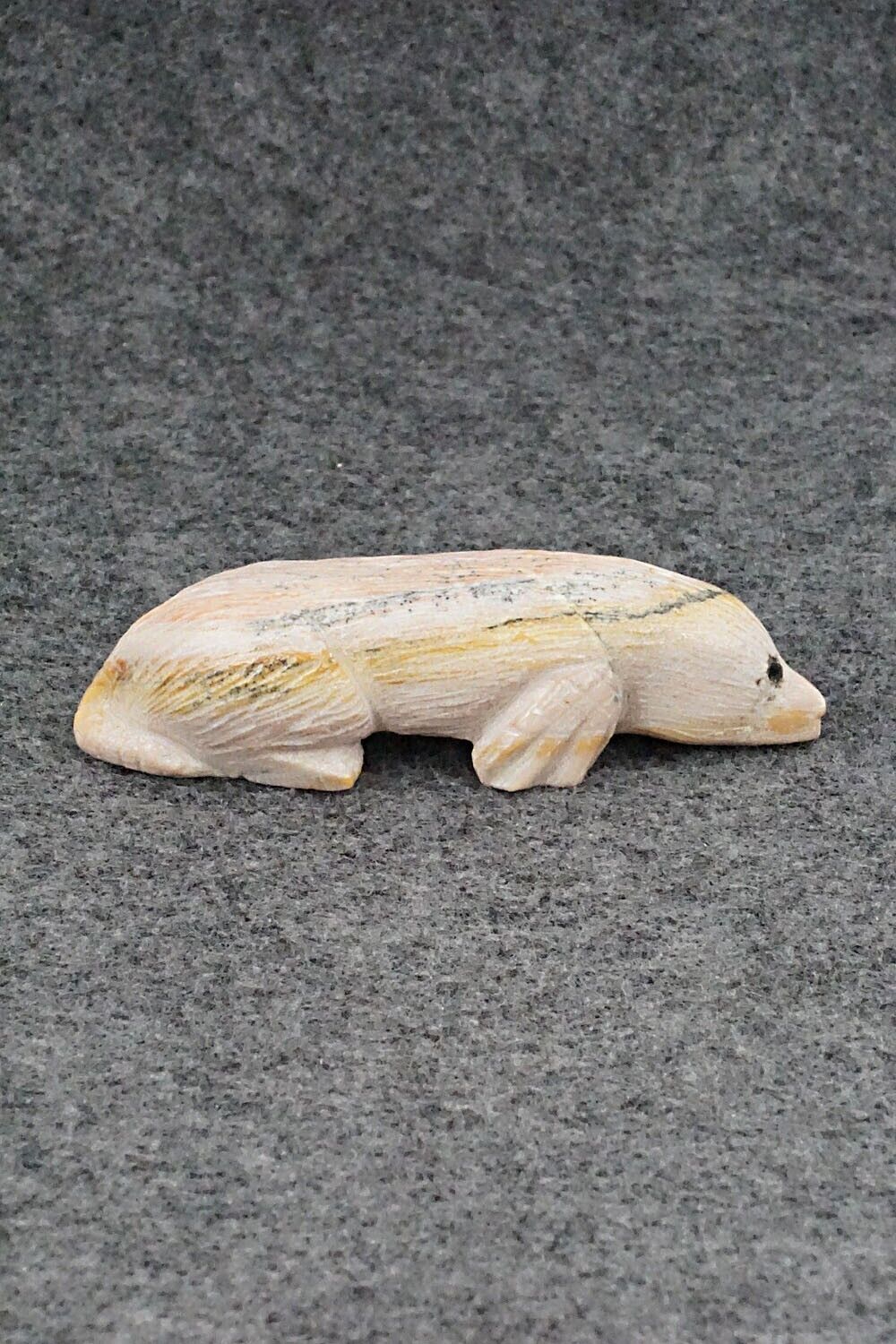 Mole Zuni Fetish Carving - Derrick Kaamasee