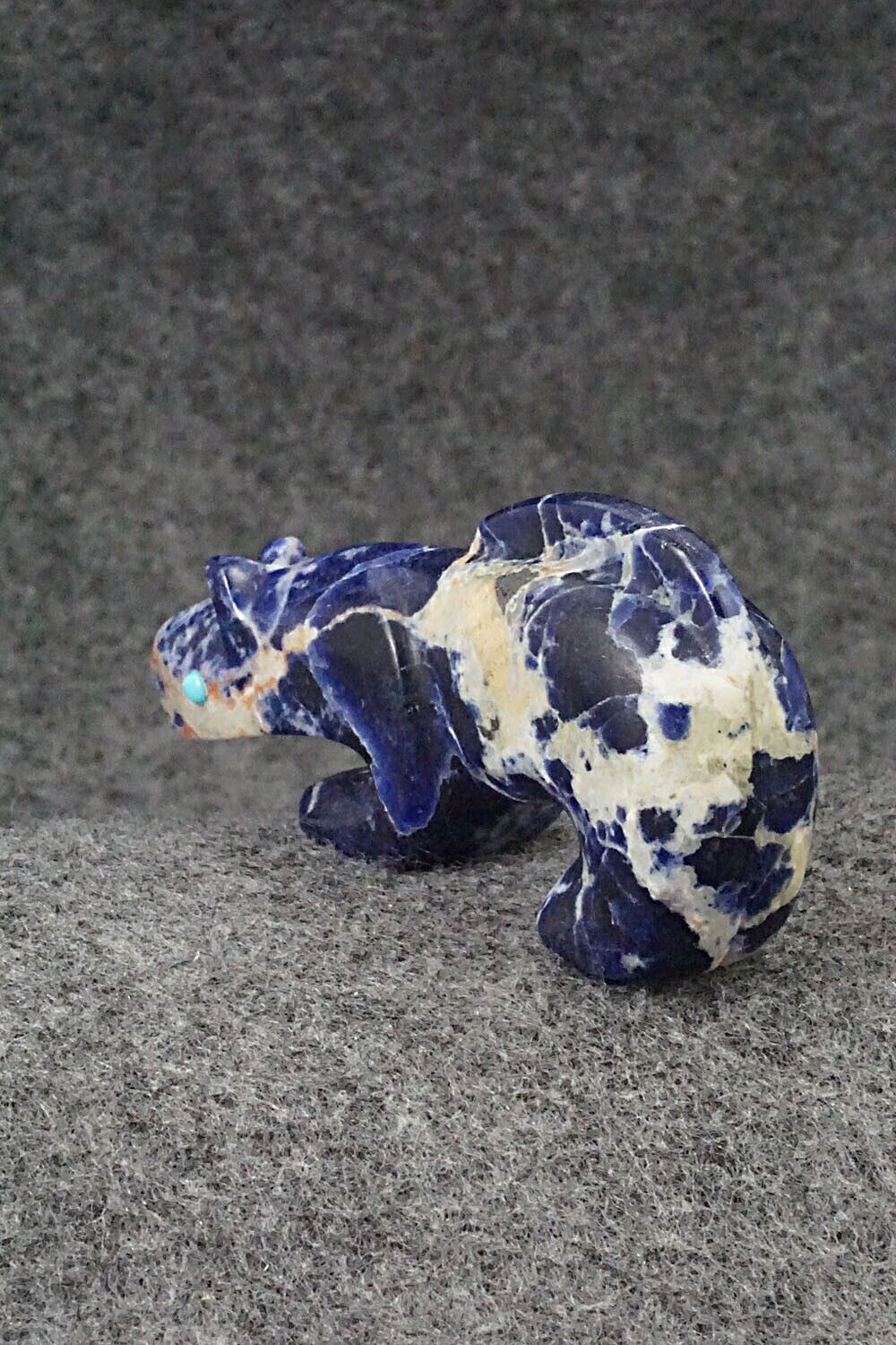 Mountain Lion Zuni Fetish Carving - Ronnie Lunasee