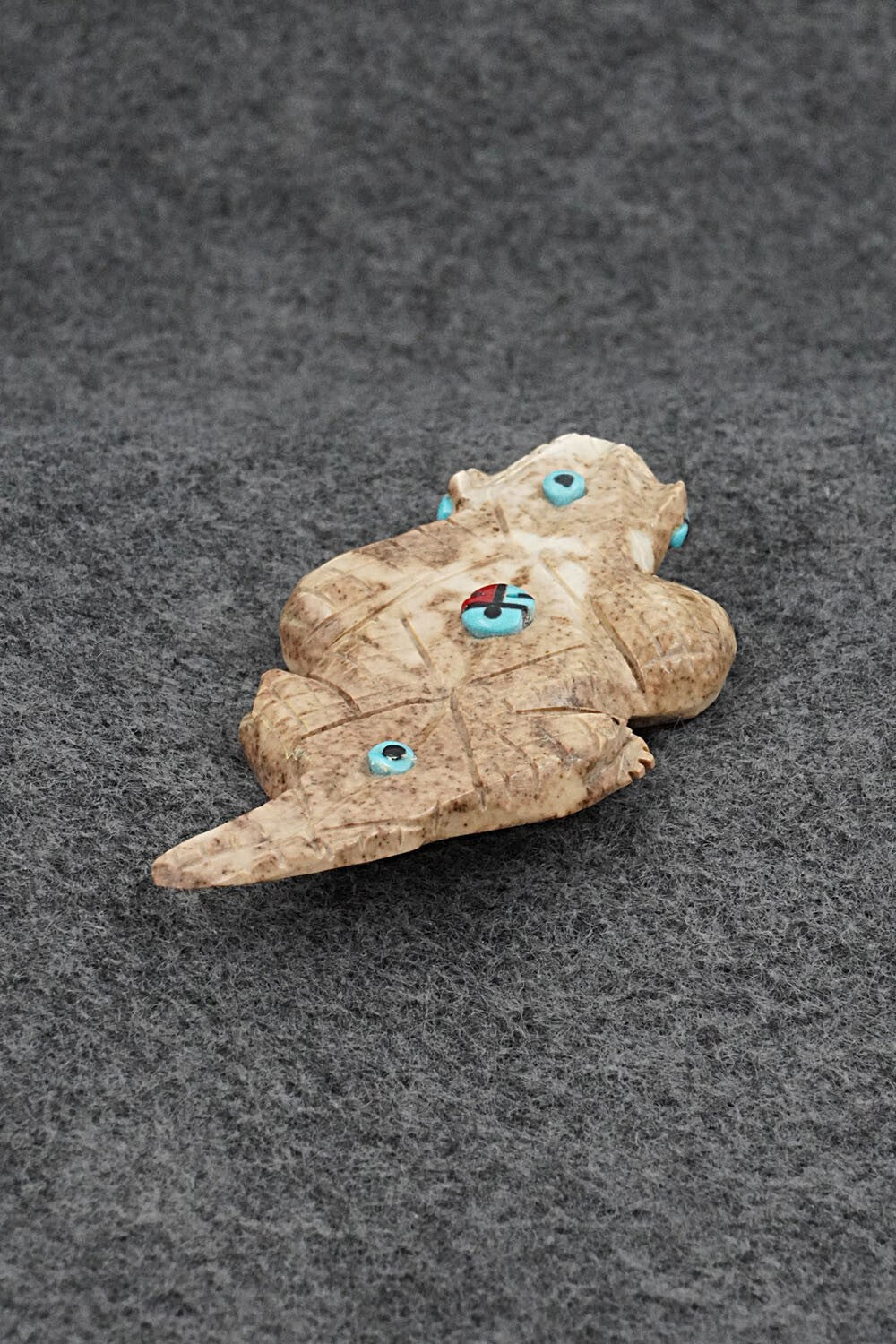 Lizard Zuni Fetish Carving - Danette Laate