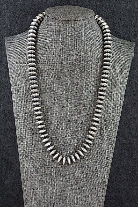 Sterling Silver Navajo Pearl Necklace 20" - Bryannen Halwood