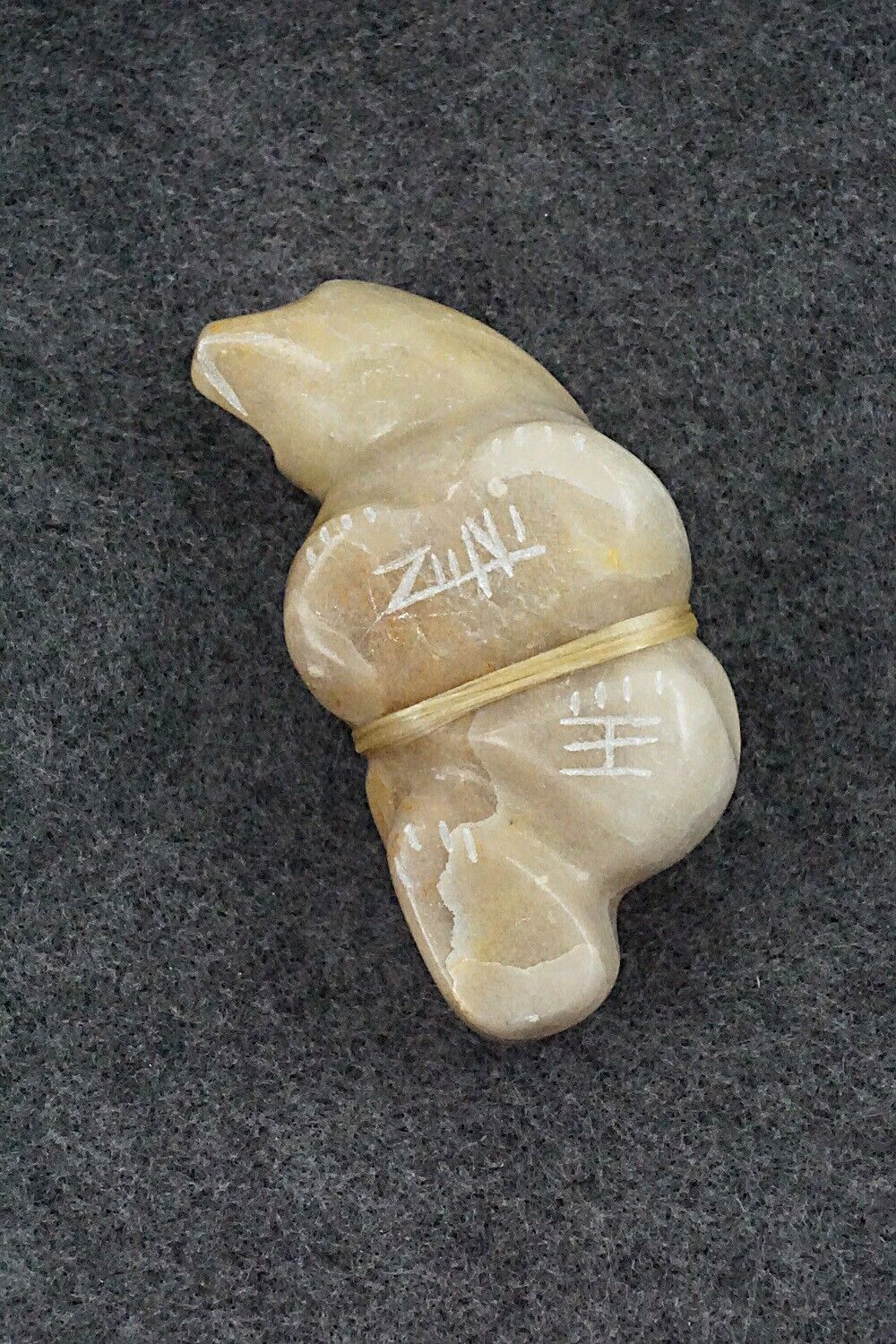 Bear Zuni Fetish Carving - Herbert Halate