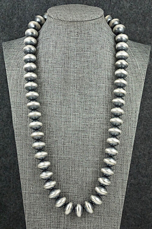 Sterling Silver Navajo Pearl Necklace 28" - Bryannen Halwood