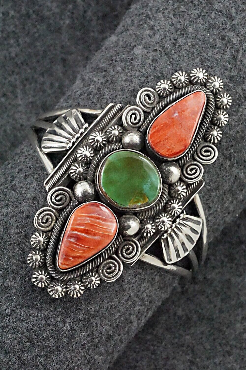 Spiny Oyster, Turquoise & Sterling Silver Bracelet - Jess Martinez