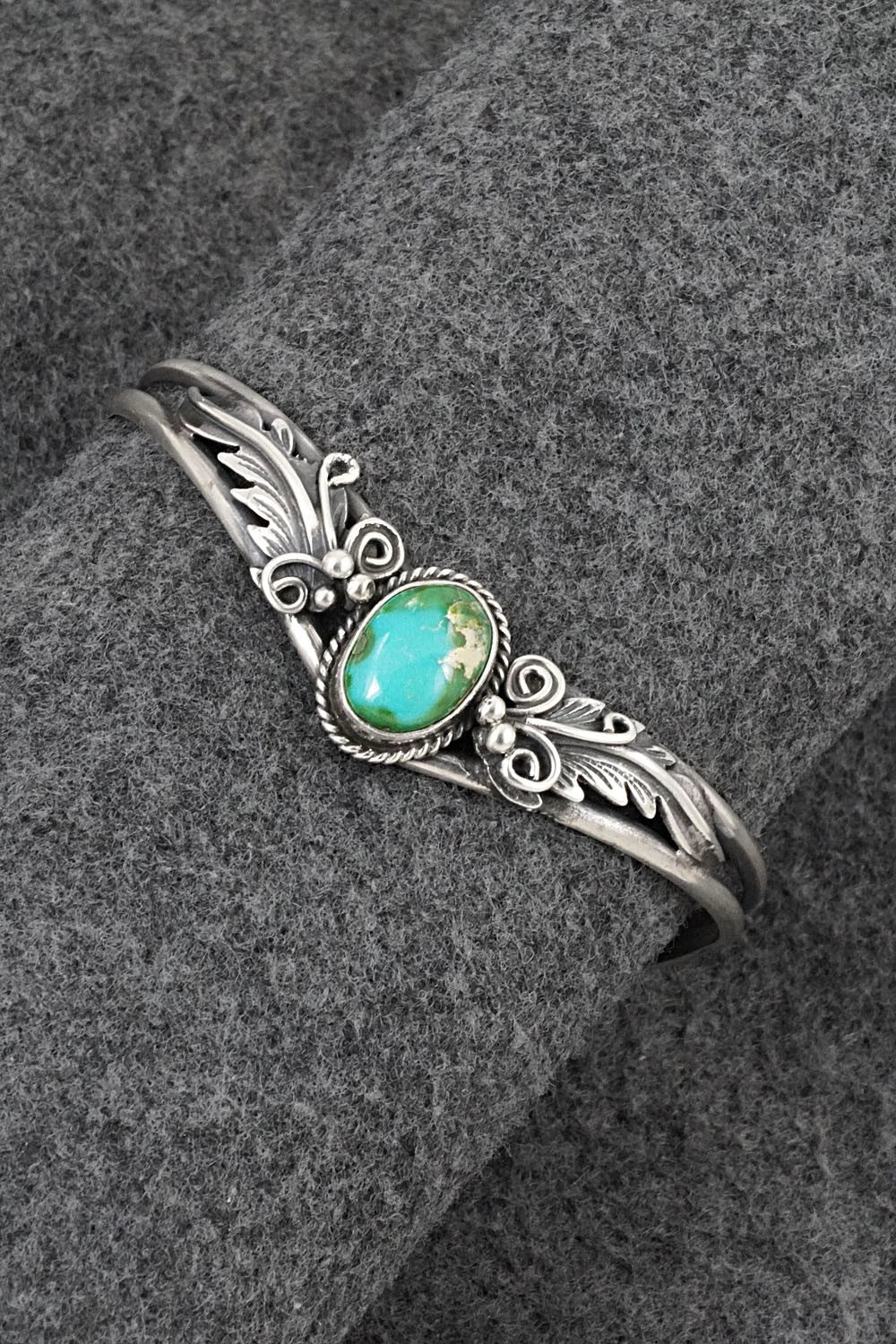 Turquoise & Sterling Silver Bracelet - Jemson Henio