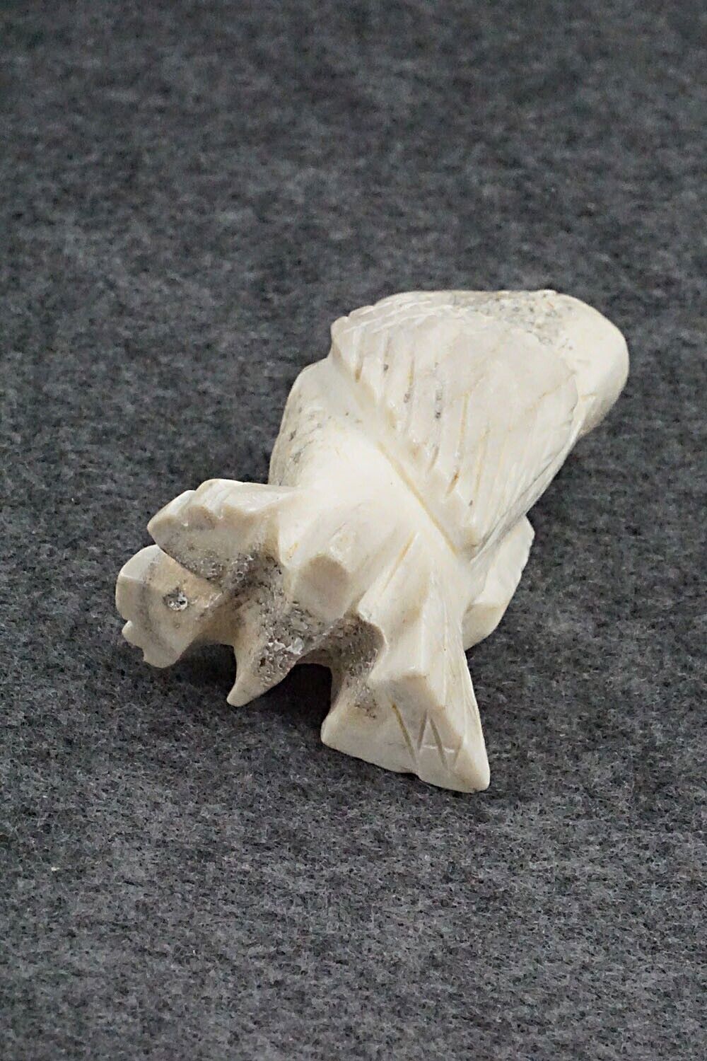 Eagle Zuni Fetish Carving - Allison White