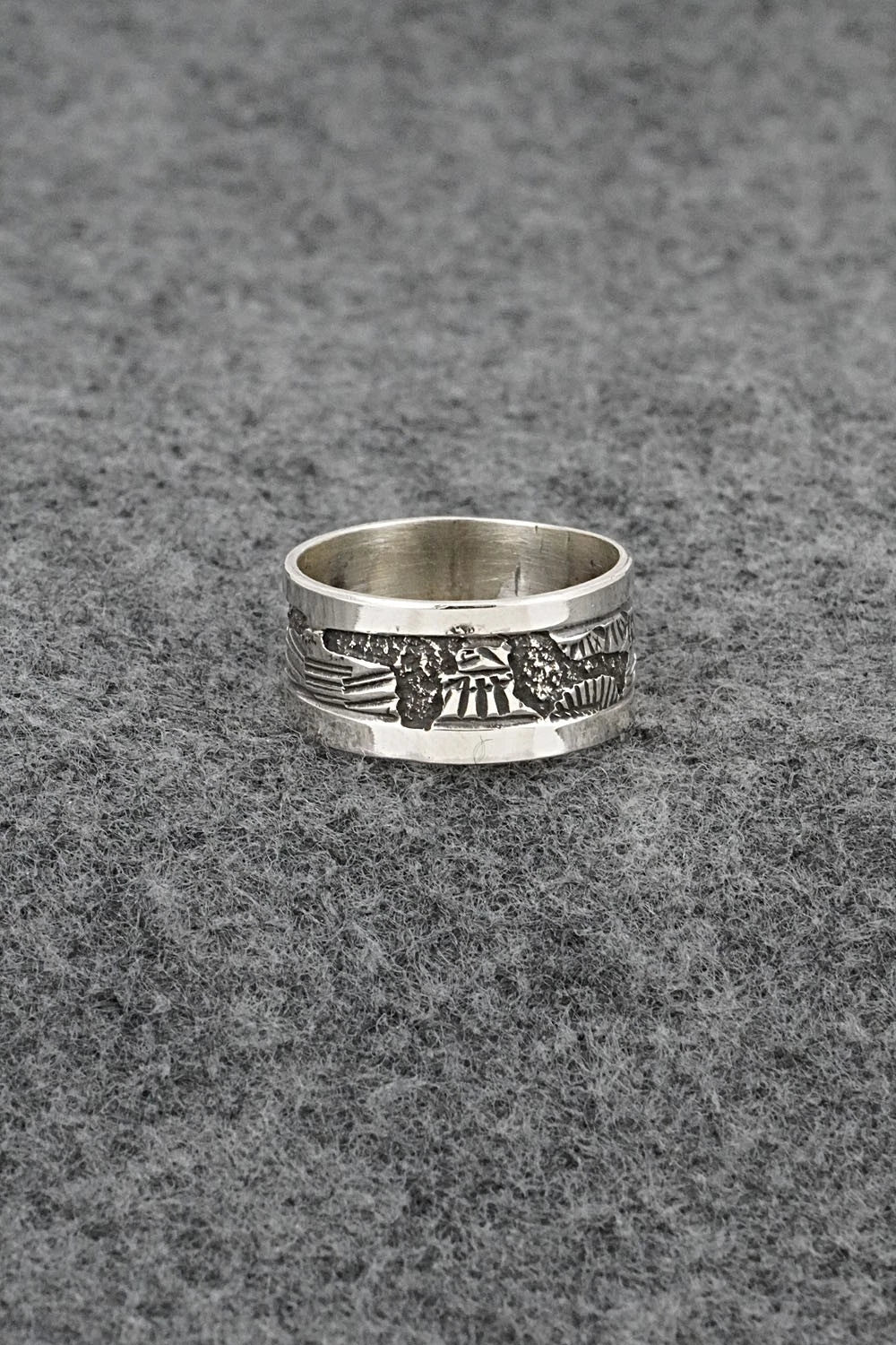 Sterling Silver Ring - Elaine Becenti - Size 9