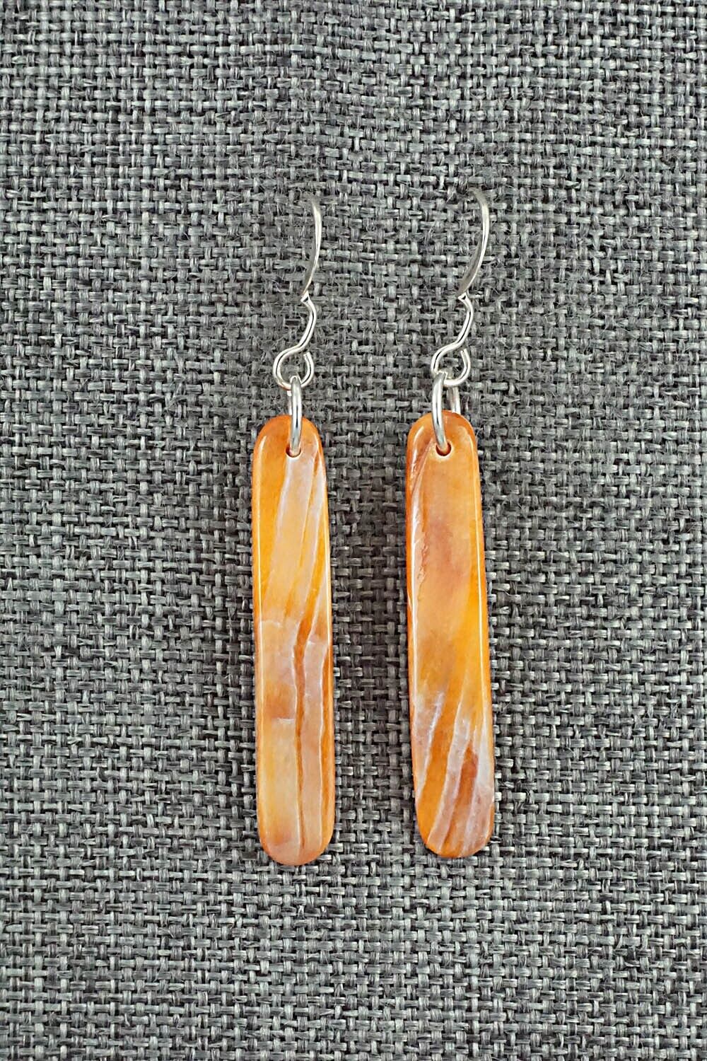Spiny Oyster & Sterling Silver Earrings - Jesus Espino