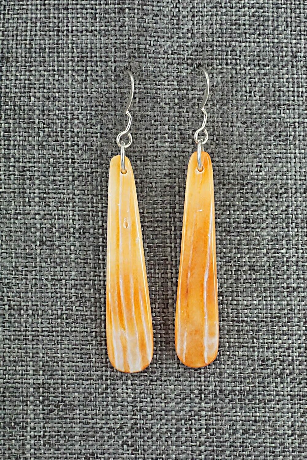 Spiny Oyster & Sterling Silver Earrings - Jesus Espino