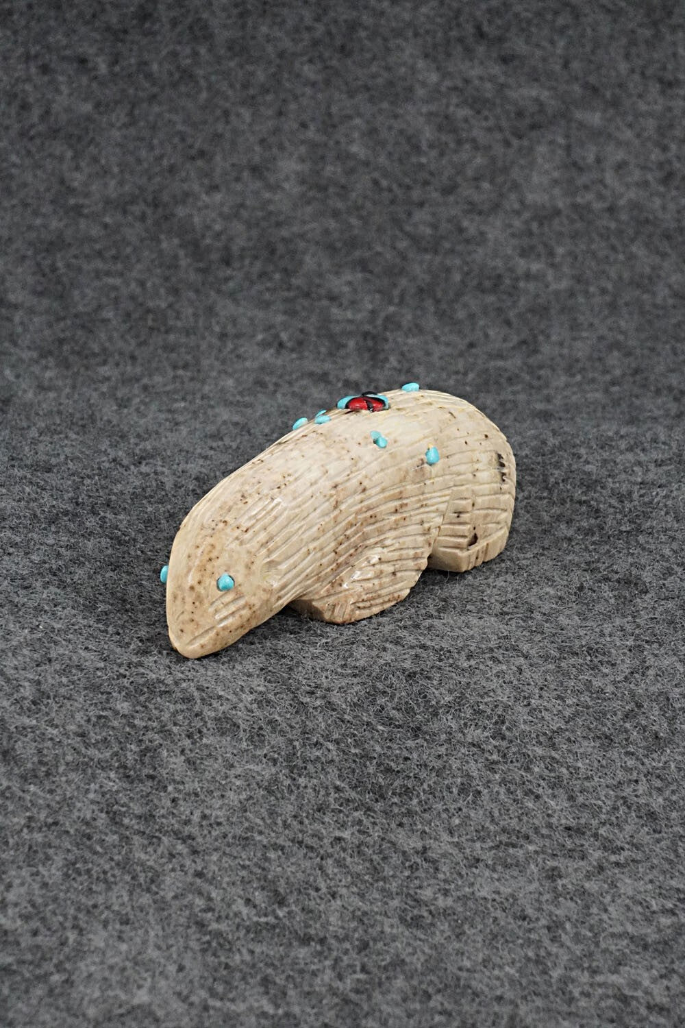 Porcupine Zuni Fetish Carving - Danette Laate