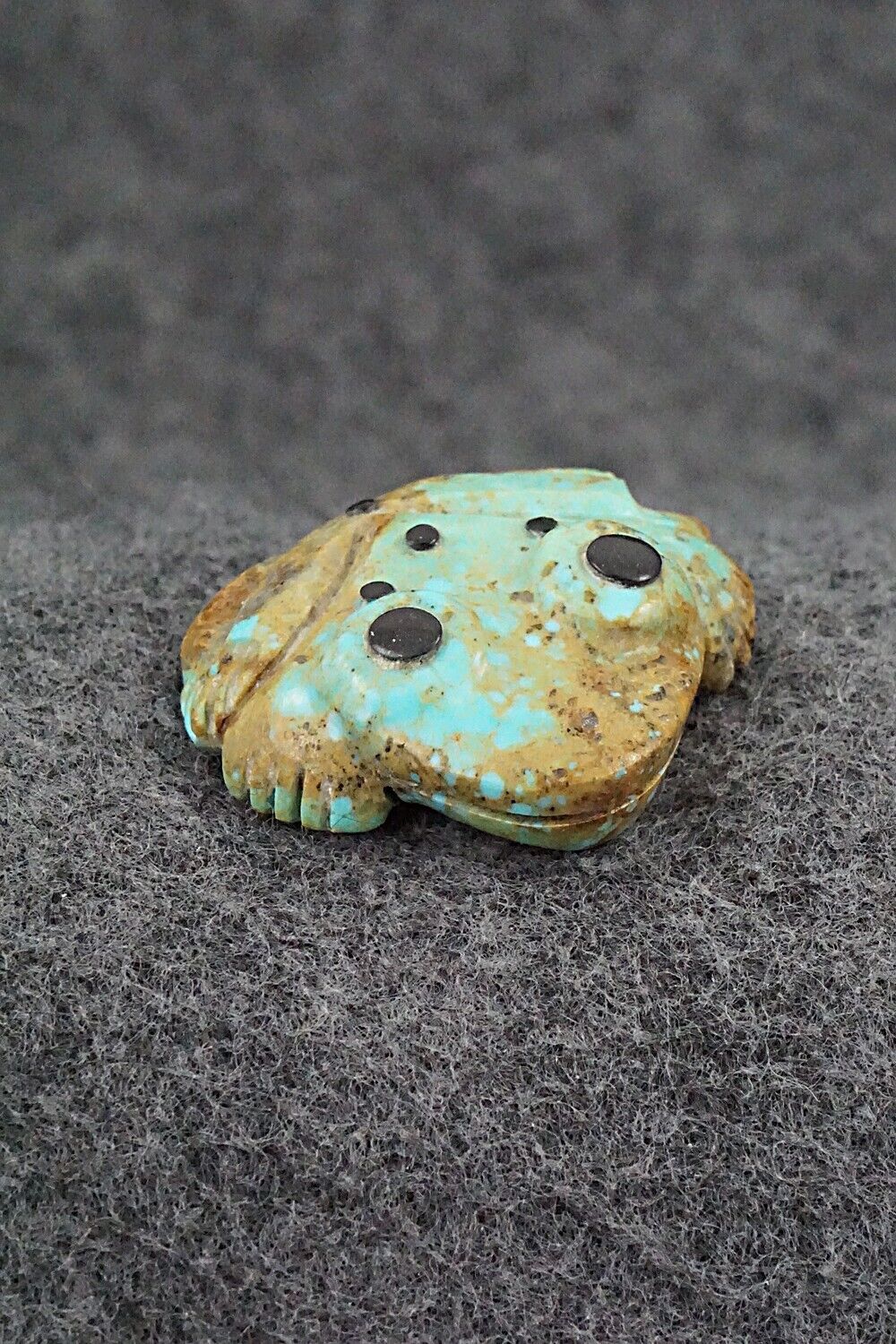 Frog Zuni Fetish Carving - Reynold Lunasee