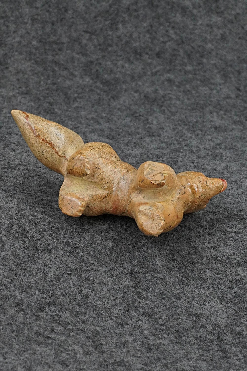 Wolf Zuni Fetish Carving - Freddie Leekya