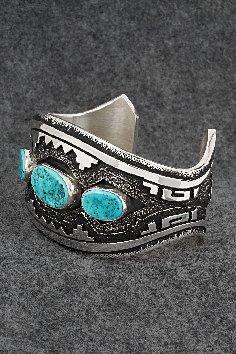 Turquoise & Sterling Silver Vintage Bracelet - Thomas Singer