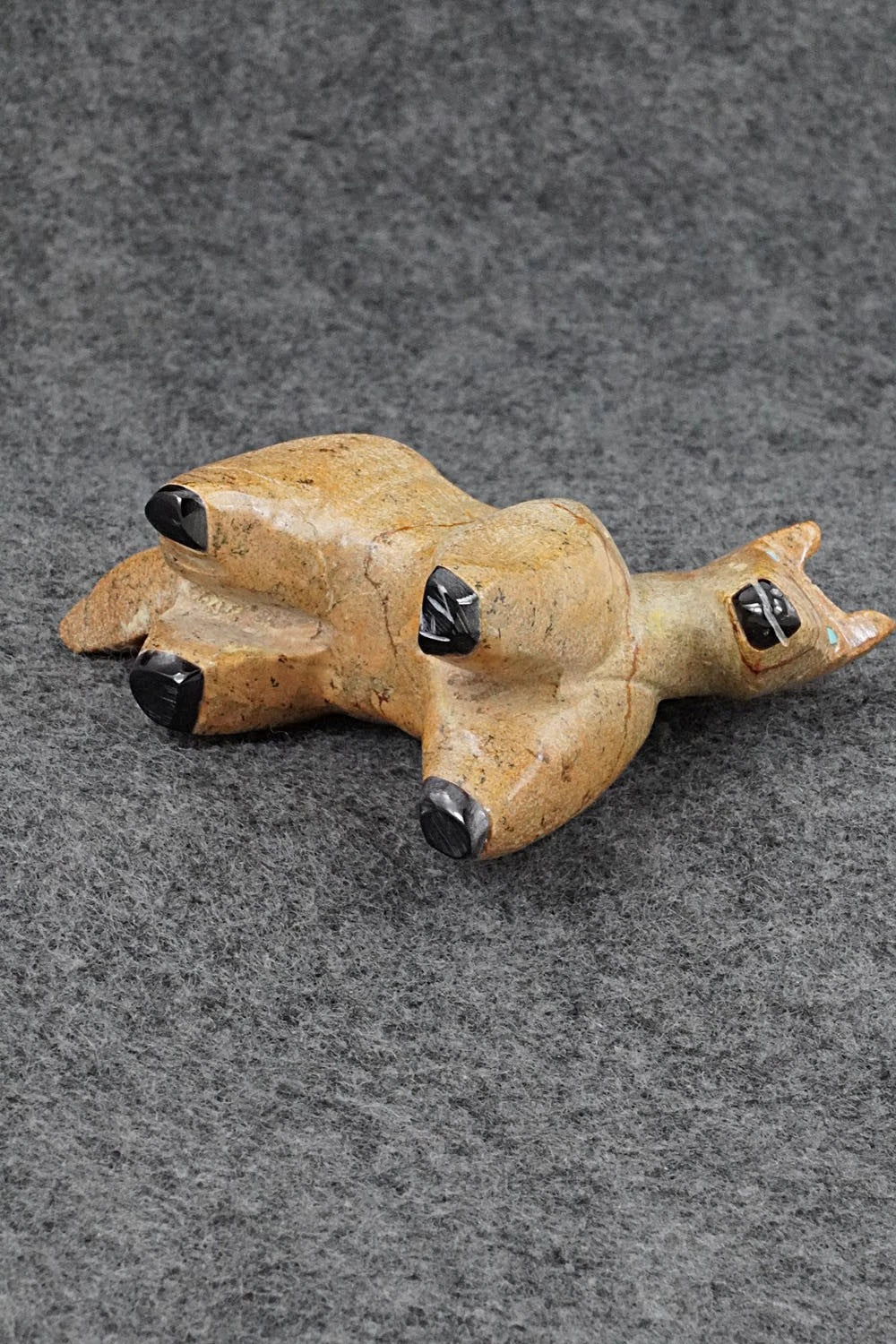 Horse Zuni Fetish Carving - Freddie Leekya