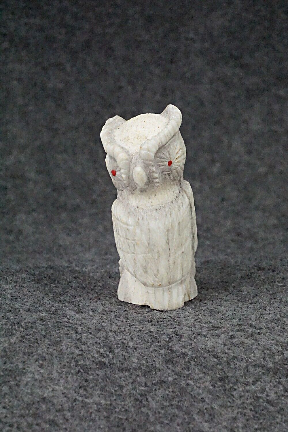Owl Zuni Fetish Carving - Chris Peina