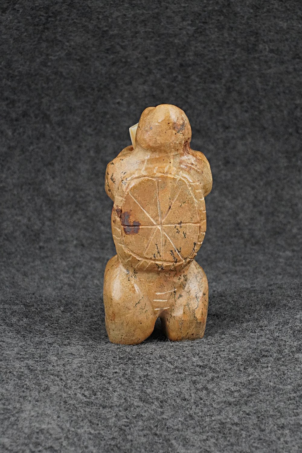 Turtle Zuni Fetish Carving - Freddie Leekya