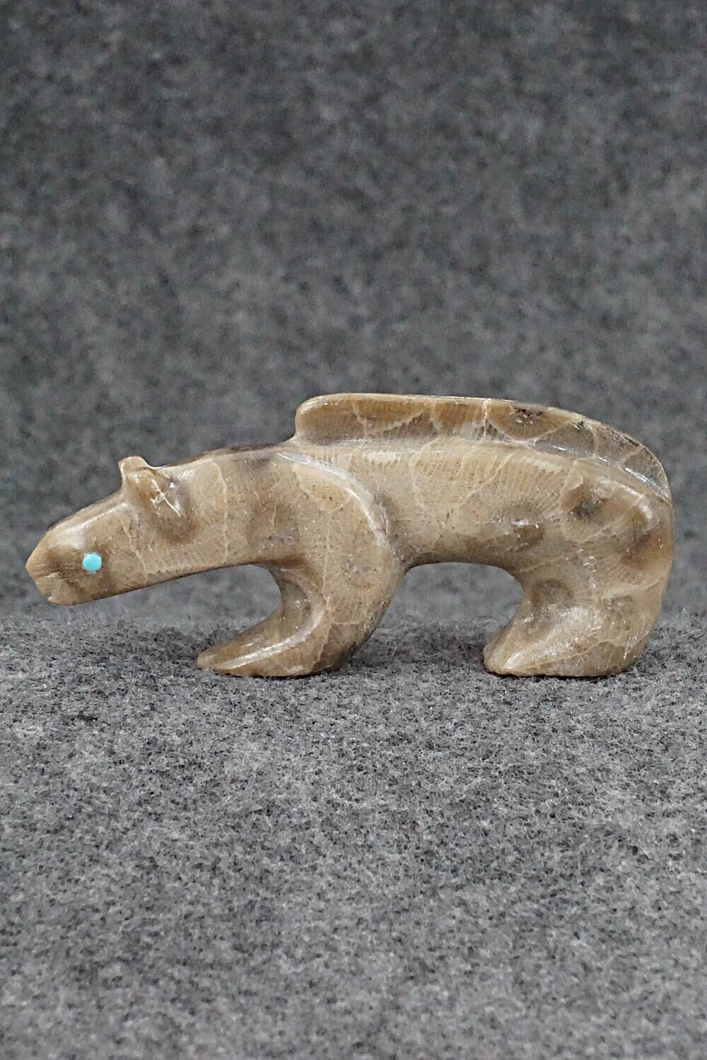 Mountain Lion Zuni Fetish Carving - Ronnie Lunasee