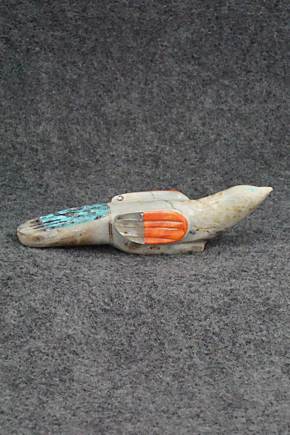 Bird Zuni Fetish Carving - Delvin Leekya