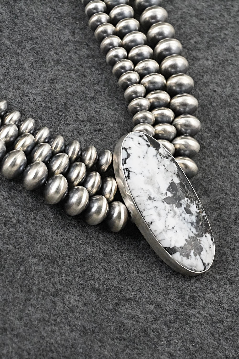 White Buffalo & Sterling Silver Navajo Pearl Necklace - Gruber & Halwood