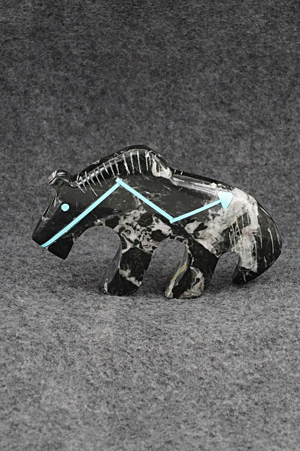 Horse Zuni Fetish Carving - Kenric Laiwakete