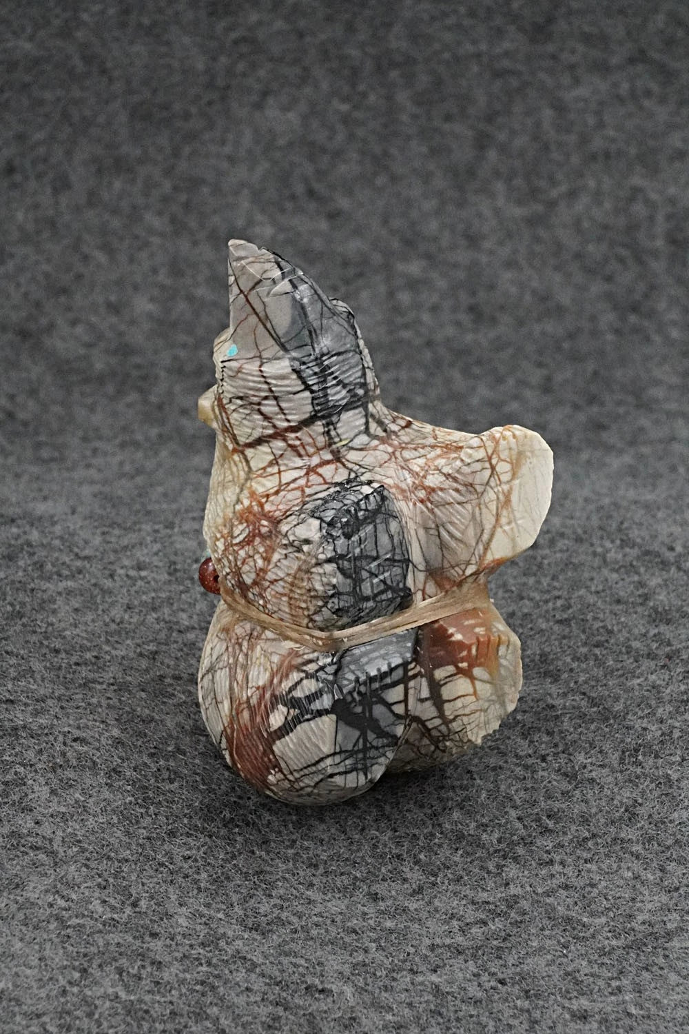 Bear Zuni Fetish Carving - Paulette & Farlan Quam